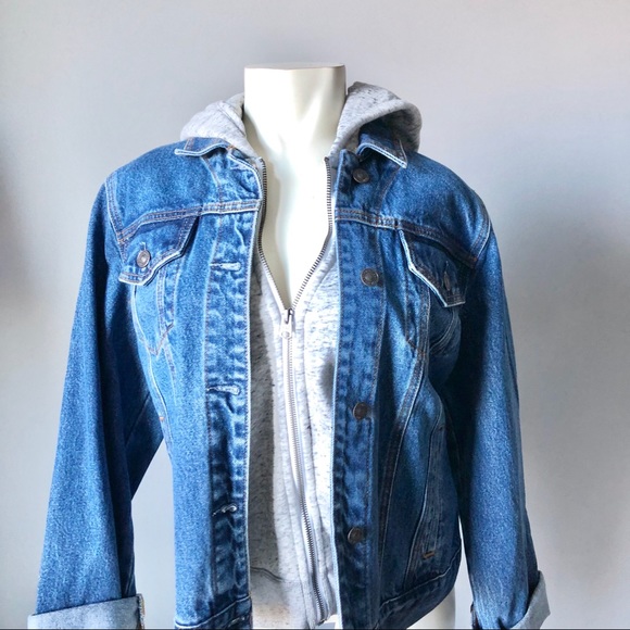 A&f denim hoodie jacket - Picture 3 of 6